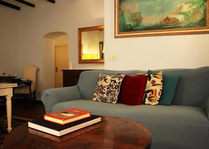 Apartament Romantic Flat In The Heart Of Trastevere *
