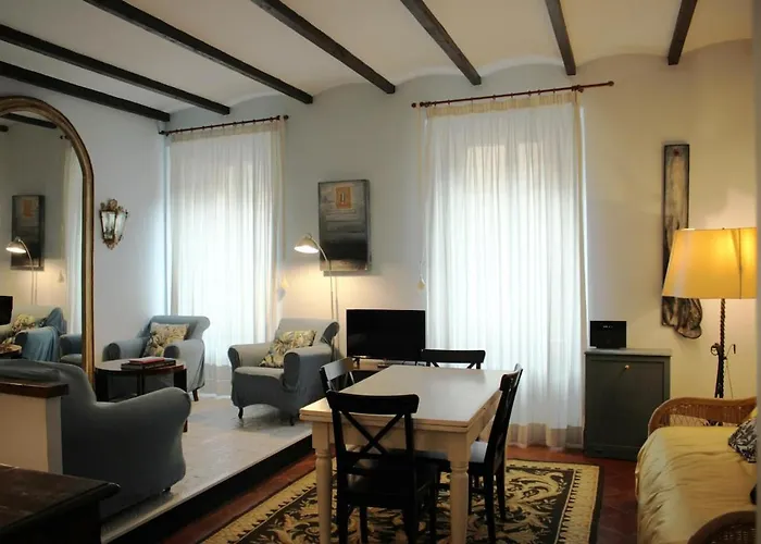 Apartament Romantic Flat In The Heart Of Trastevere *